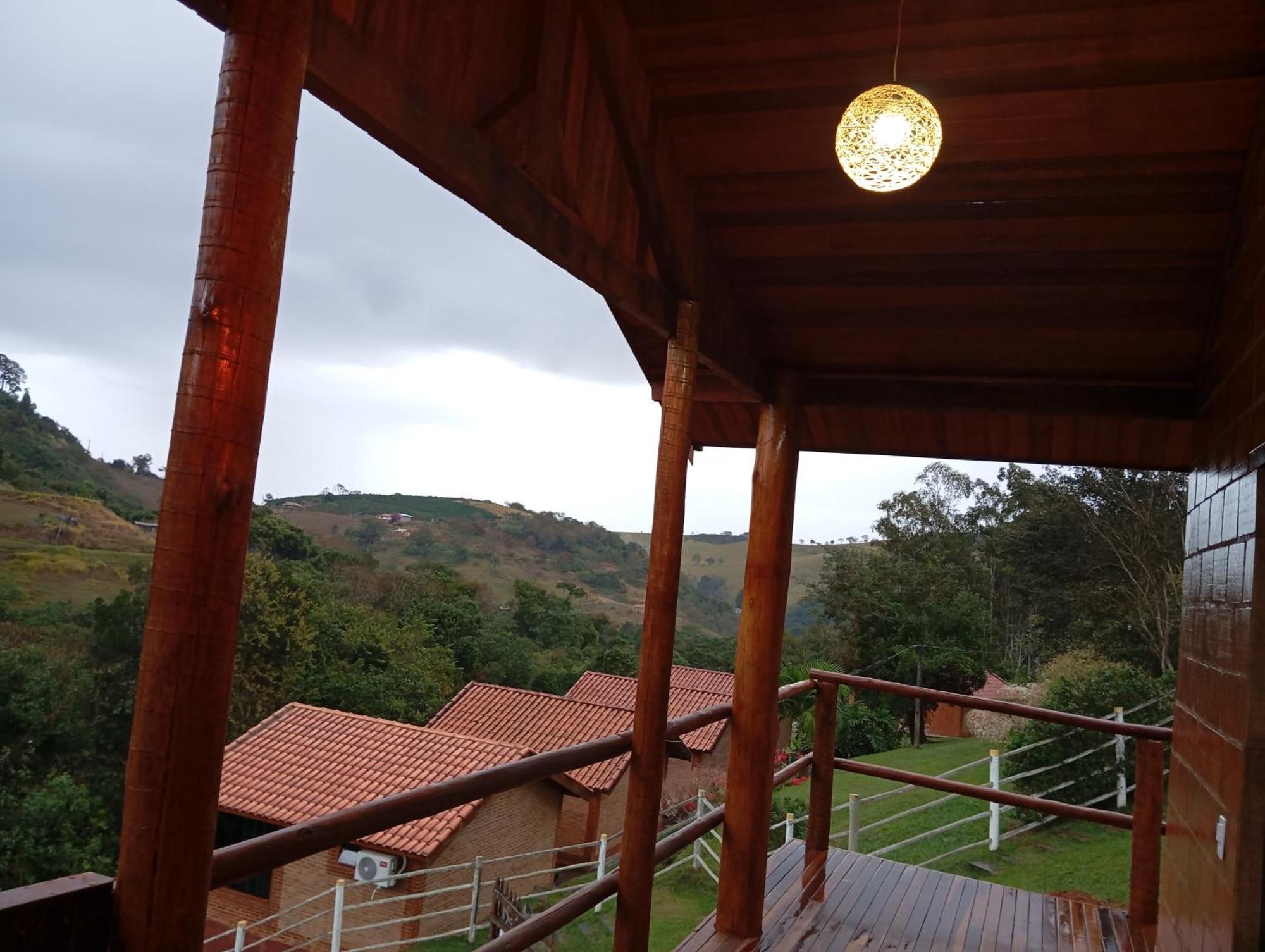 Chales Pedacim Du Ceu Bueno Brandao Exterior photo