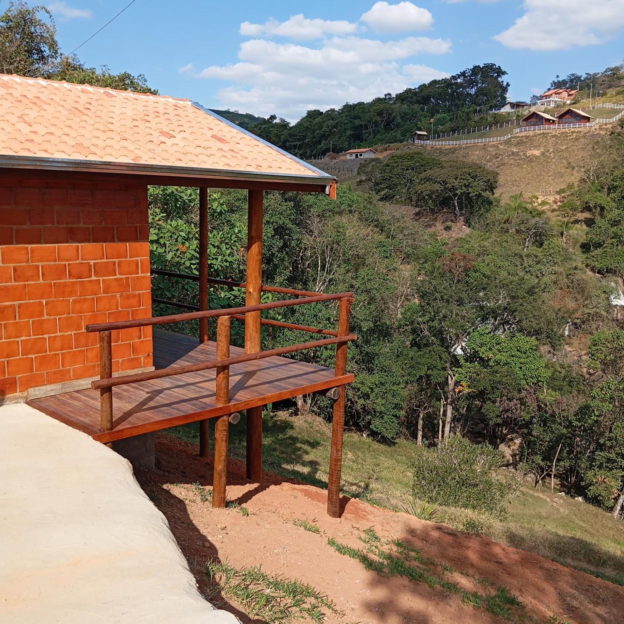 Chales Pedacim Du Ceu Bueno Brandao Exterior photo